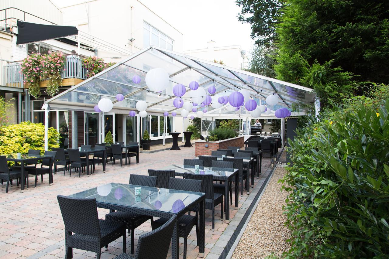 Sandymount Hotel Дублін Екстер'єр фото